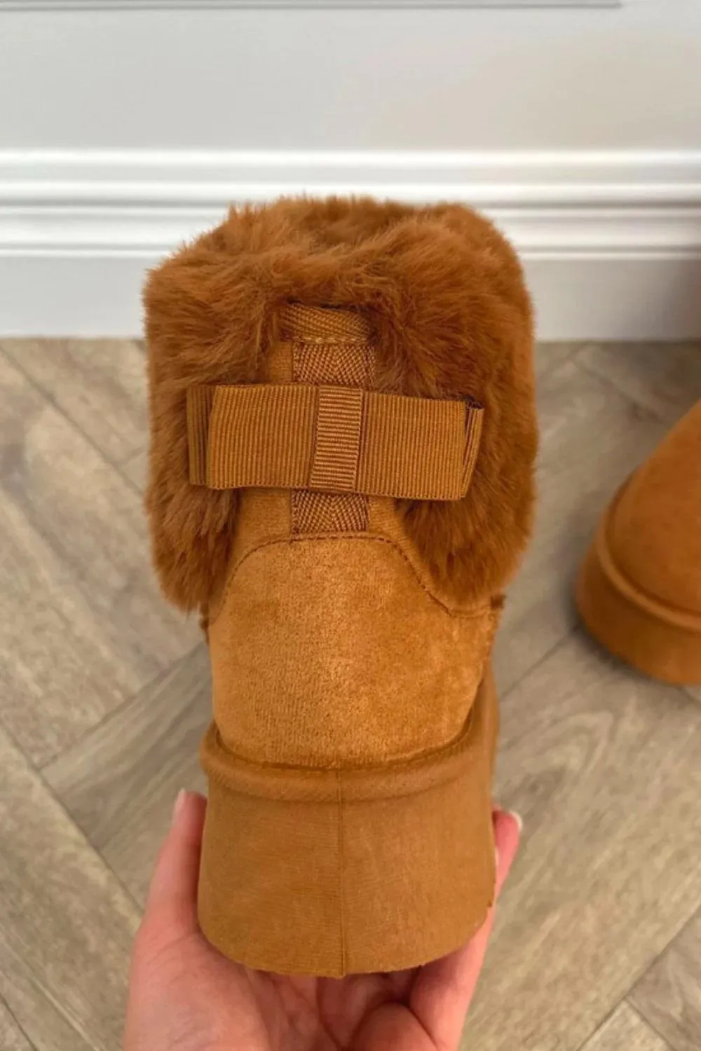 H.O.S Camel Faux Fur Lined Chunky Platform Bow Detailed Ankle Boots