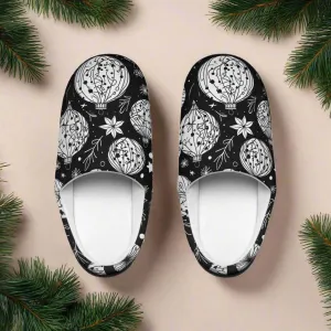 Mens Indoor Black and White Ornament Slippers