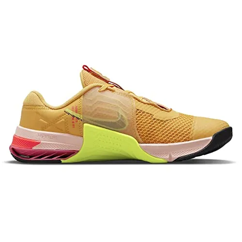 Nike Men's Metcon 7 Training Shoe (9, Pollen/Black/Volt/Pale Coral, Numeric_9)